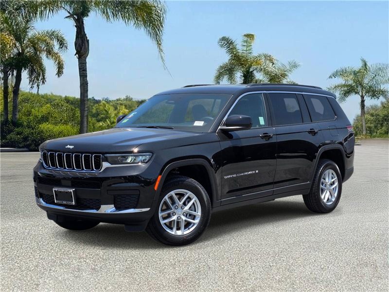 New 2026 Jeep Grand Cherokee L Laredo 4x2