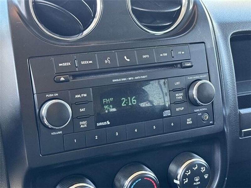 Used 2016 Jeep Patriot LatitudeImage 24
