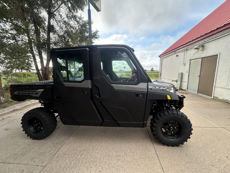 2027 Polaris RANGER CREW XP 1000 CAB