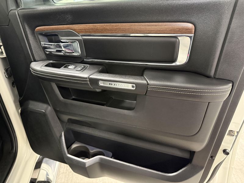 Used 2018 RAM 1500 LaramieImage 8