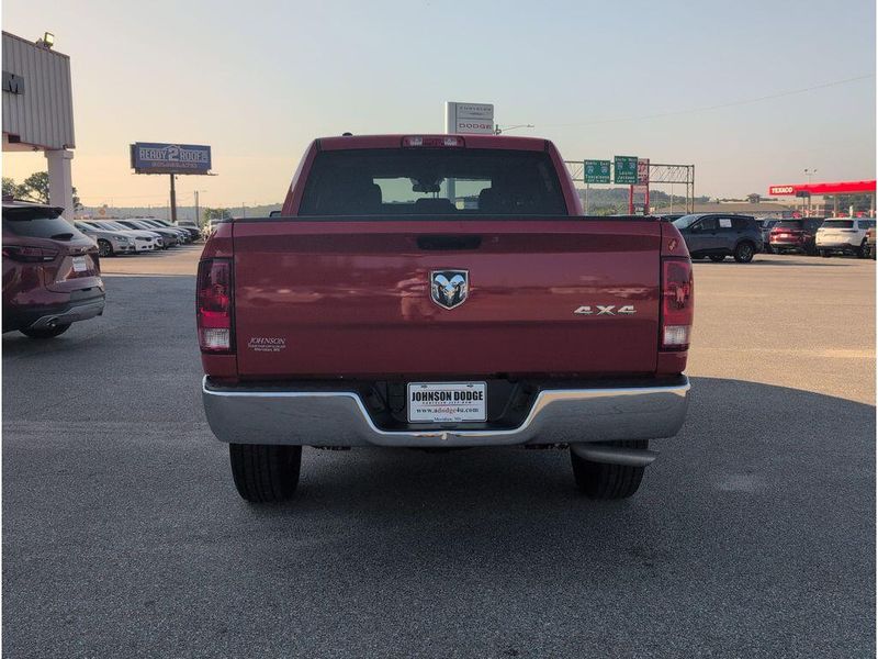 2022 RAM 1500 Classic SLTImage 4