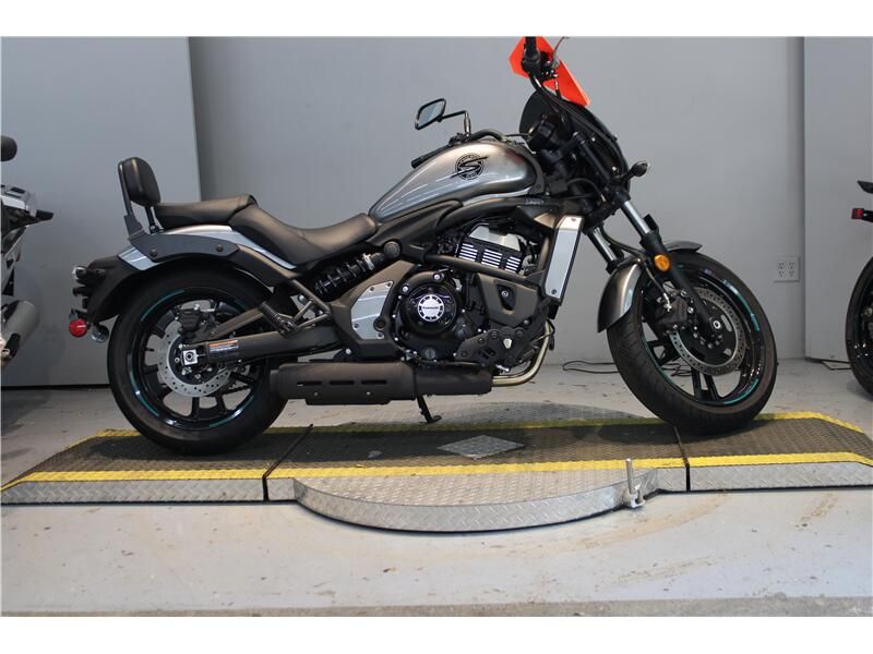 Used 2025 Kawasaki VULCAN S CAFE Image 1