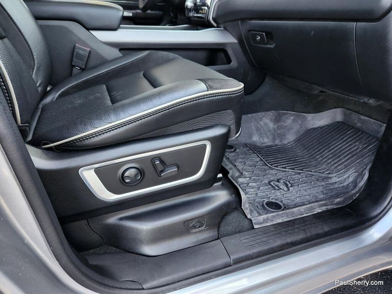 Used 2024 RAM 1500 Laramie