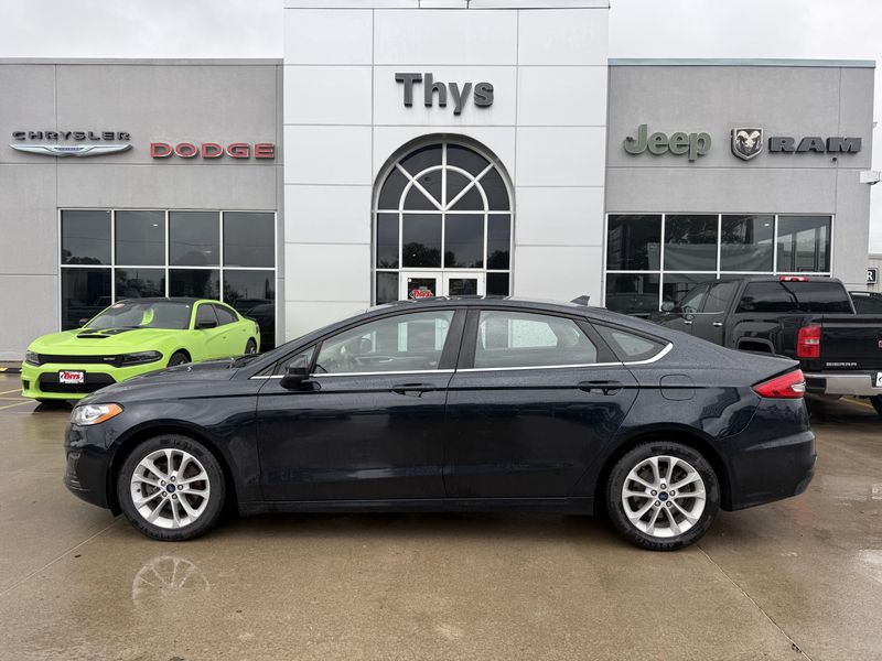 Used 2020 Ford Fusion SEImage 31