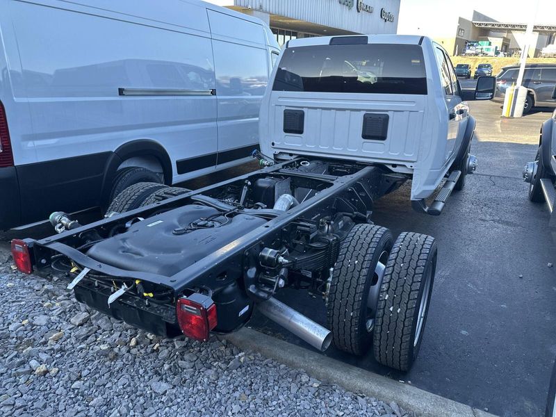 2024 RAM 4500 Tradesman Chassis Crew Cab 4x4 60