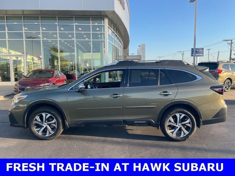 2020 Subaru Outback Touring XT photo 2