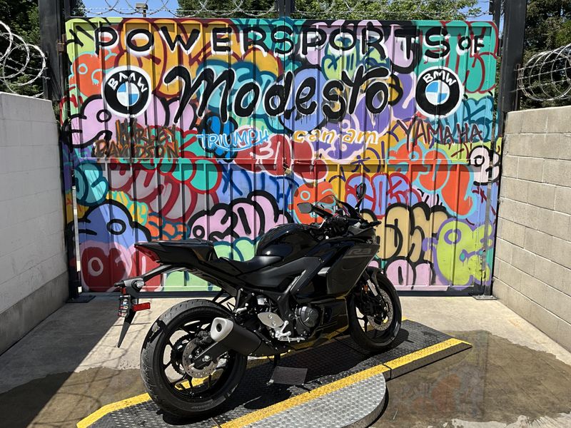 New 2026 Yamaha YZF-R3 ABS Image 6