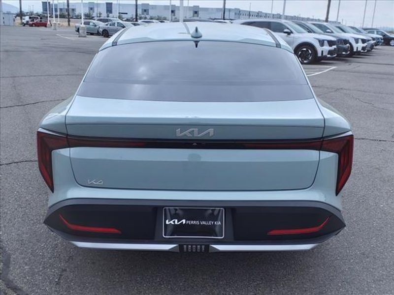 2025 Kia K4 LXSImage 5