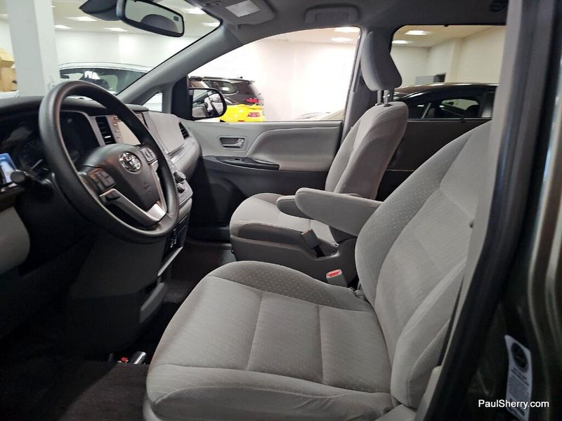 Used 2020 Toyota Sienna LE