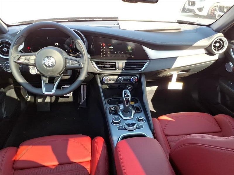 New 2026 Alfa Romeo GiuliaImage 11