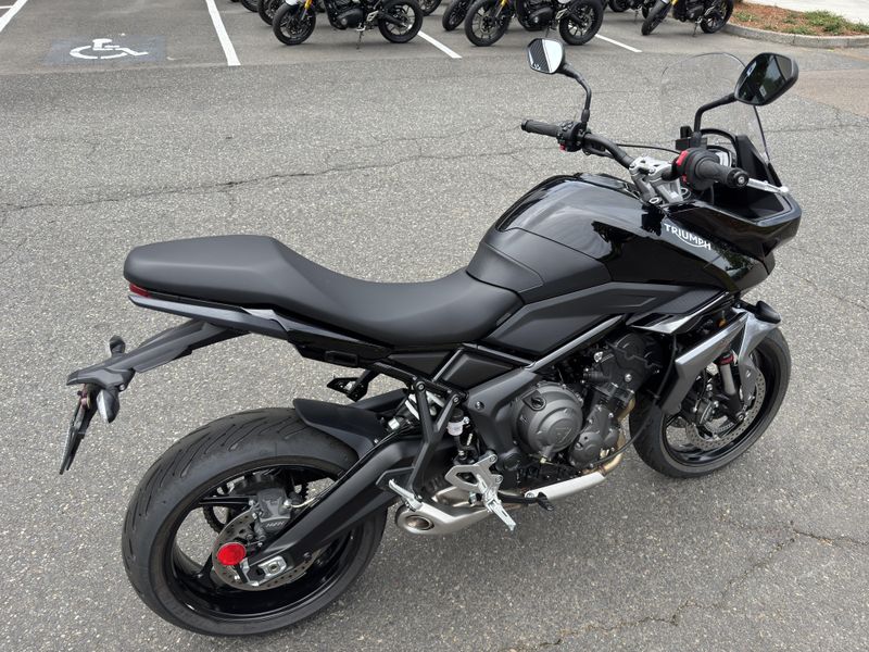 2024 Triumph Tiger Sport 660 - JET BLACK - GRAPHITE 