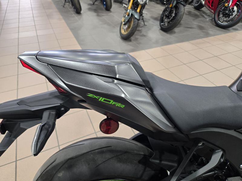 2025 Kawasaki NINJA ZX10RR ABS Image 10