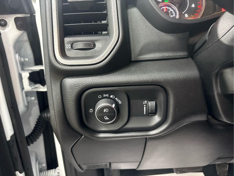 2026 Ram 2500 Tradesman photo 31