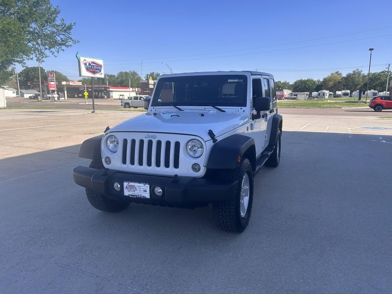 2017 Jeep Wrangler Unlimited SportImage 4