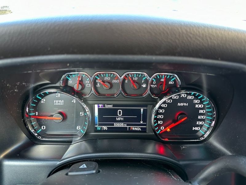 2018 Chevrolet Silverado 1500 LTImage 16