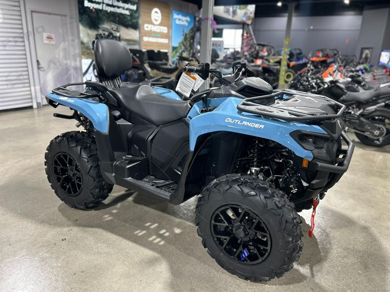 New 2026 Can-Am OUTLANDER MAX XT 700 Image 8