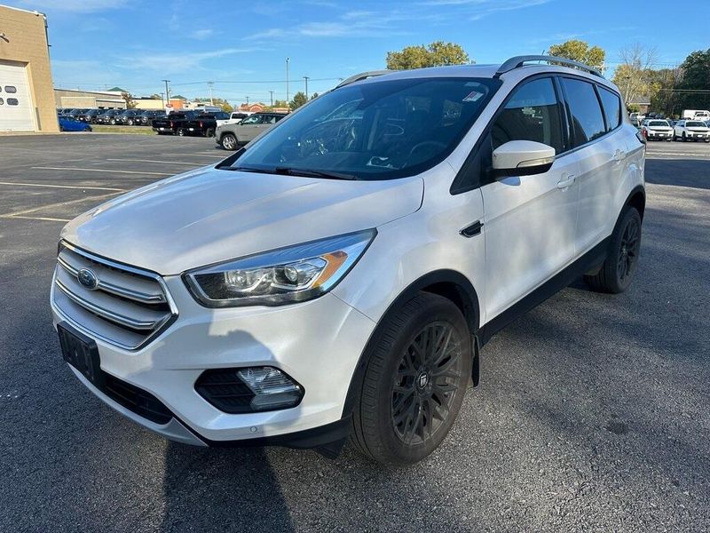2018 Ford Escape Titanium photo 3