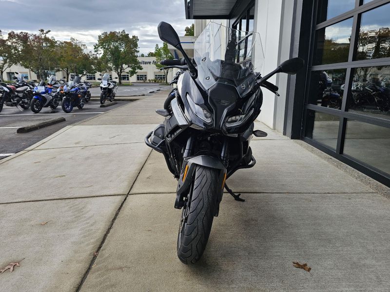 2026 BMW R 1300 RS - BLACK STORM METALLIC - TRIPLE BLACK