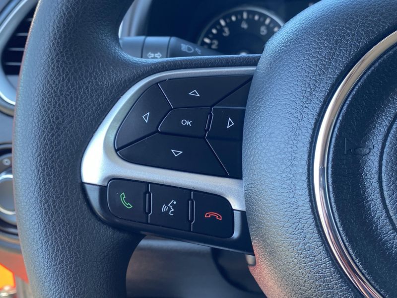 2021 Jeep Renegade SportImage 27