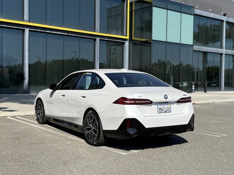 2024 BMW i5 M60Image 8