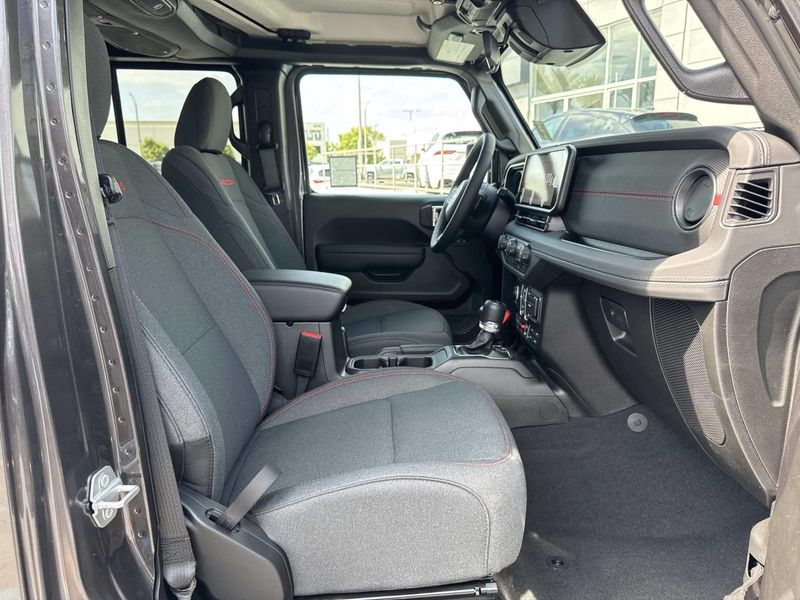 New 2026 Jeep Gladiator Rubicon 4x4