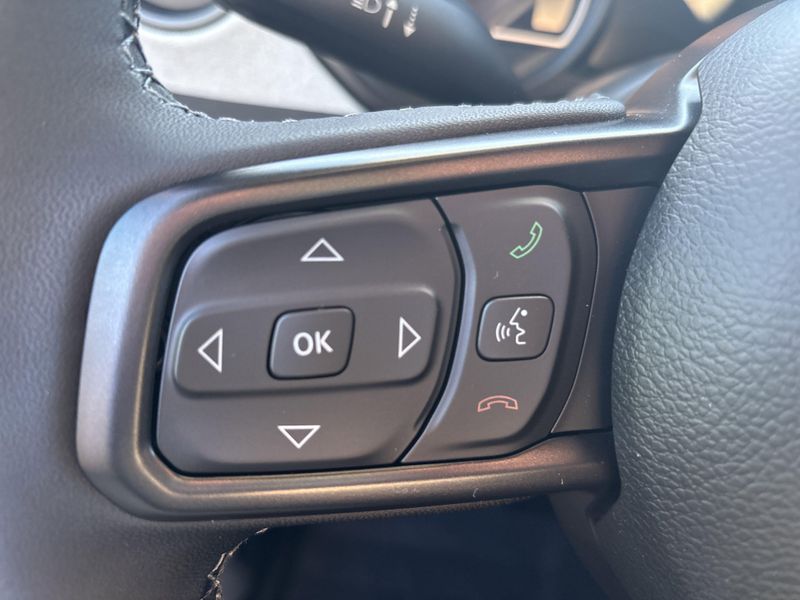 New 2026 Jeep Wrangler 4-door Sport SImage 26