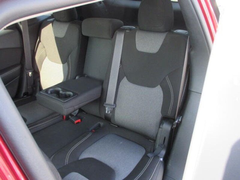 Used 2014 Jeep Cherokee LatitudeImage 21