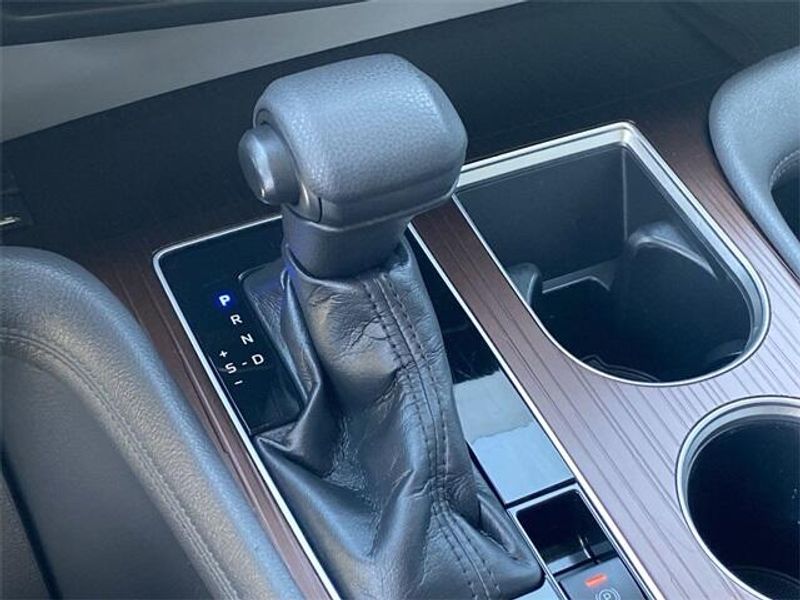 2021 Toyota Sienna LEImage 29