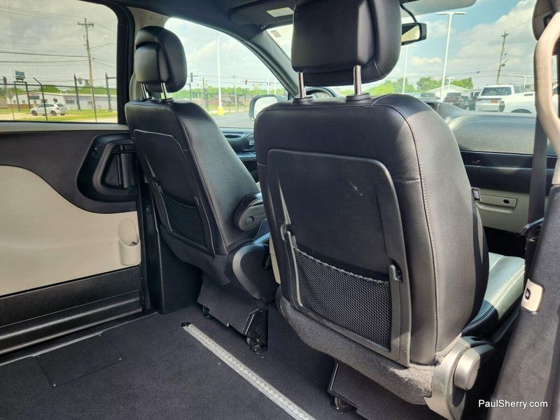 2018 Dodge Grand Caravan SXTImage 51