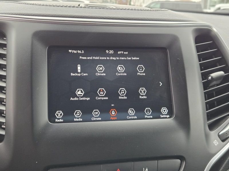 Used 2021 Jeep Cherokee Latitude FWD
