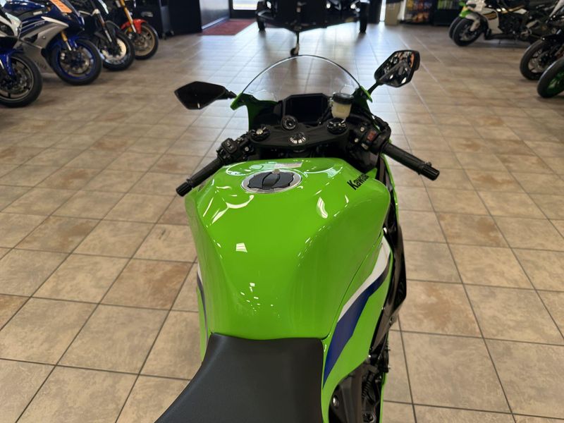 New 2026 Kawasaki NINJA ZX-6R ABS Image 25