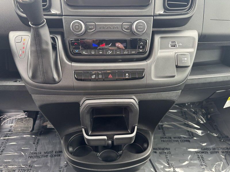 2025 RAM ProMaster Cargo Van TradesmanImage 22