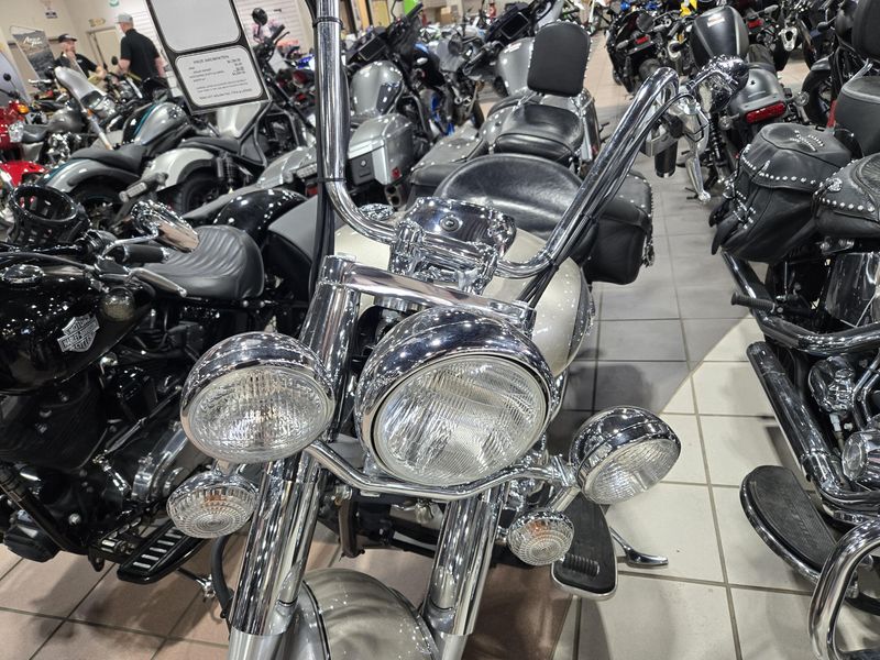 USED 2006 YAMAHA V STAR 1100 SILVERADO Image 17