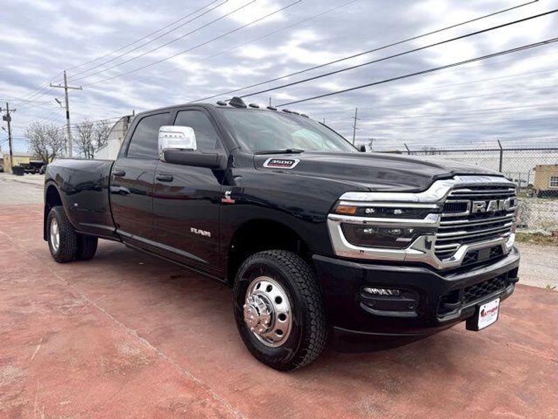 New 2026 RAM 3500 Laramie Crew Cab 4x4 8