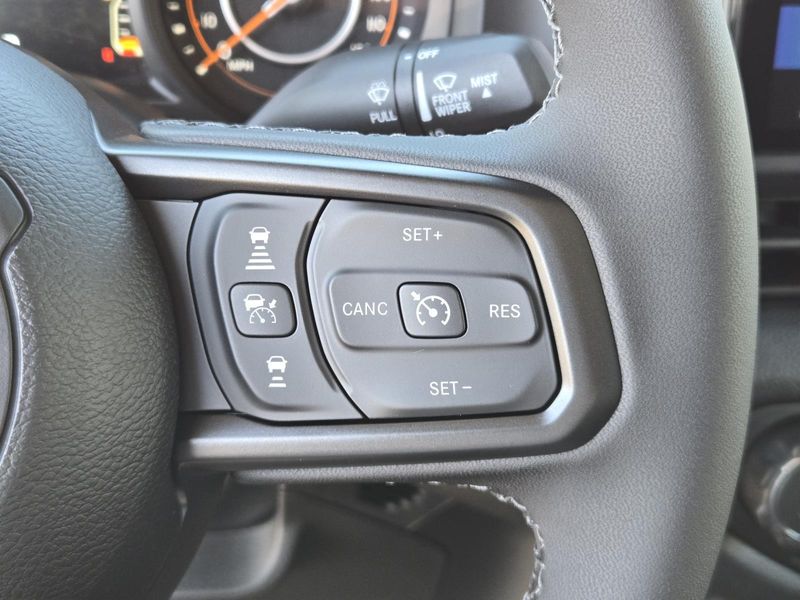 New 2026 Jeep Gladiator Sport S 4x4