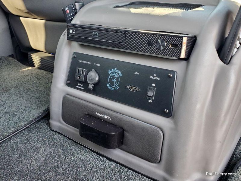 2020 Chevrolet Express Cargo Image 19