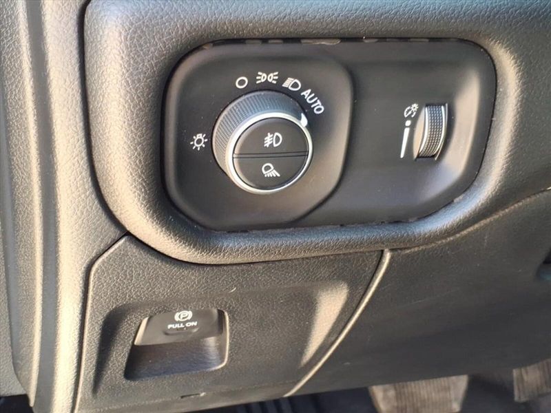 2024 Ram 1500 Tradesman photo 20
