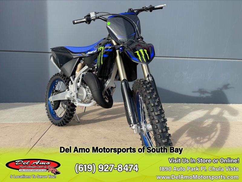 2025 Yamaha YZ125Image 2