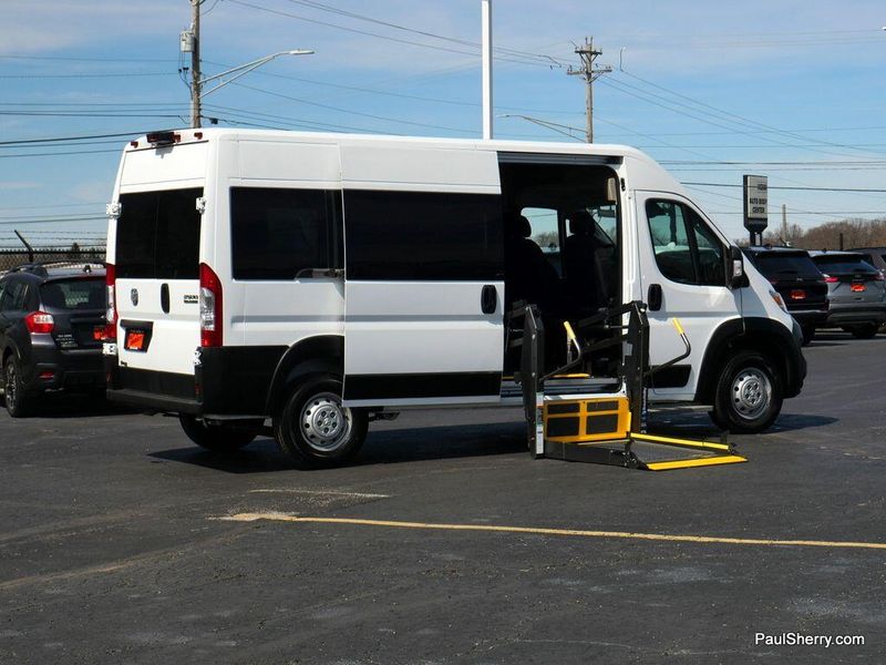 2023 RAM ProMaster 2500 Window Van High RoofImage 7