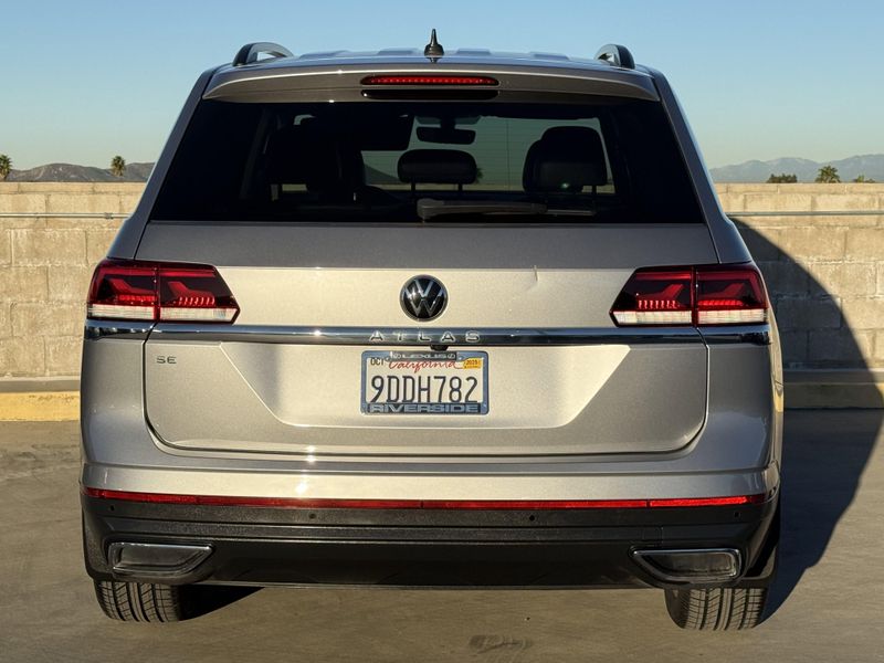 Used 2022 Volkswagen Atlas 2.0T SE w/TechnologyImage 10