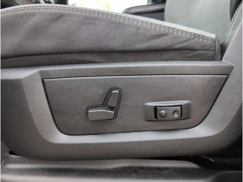 Used 2024 RAM 2500 Big HornImage 12