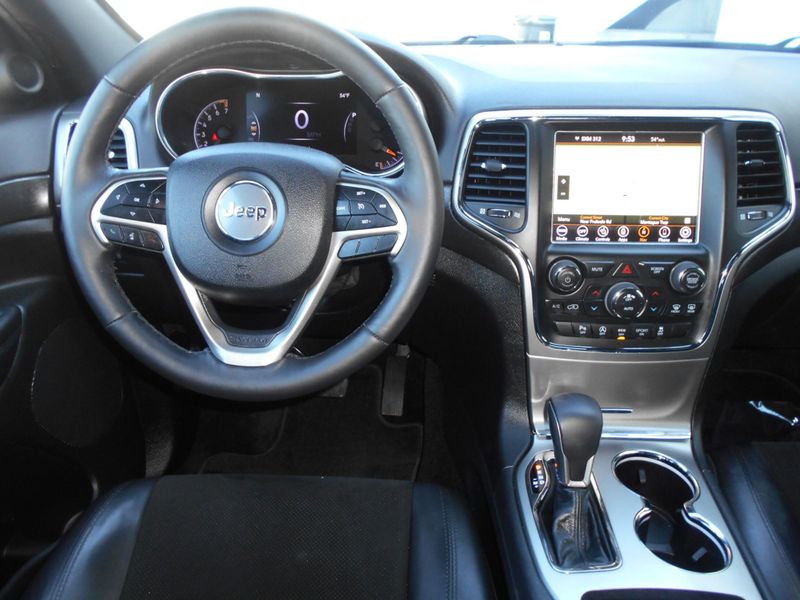 2018 Jeep Grand Cherokee AltitudeImage 4