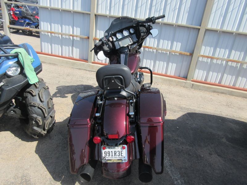 USED 2018 HARLEY STREET GLIDE SPECIAL Image 7