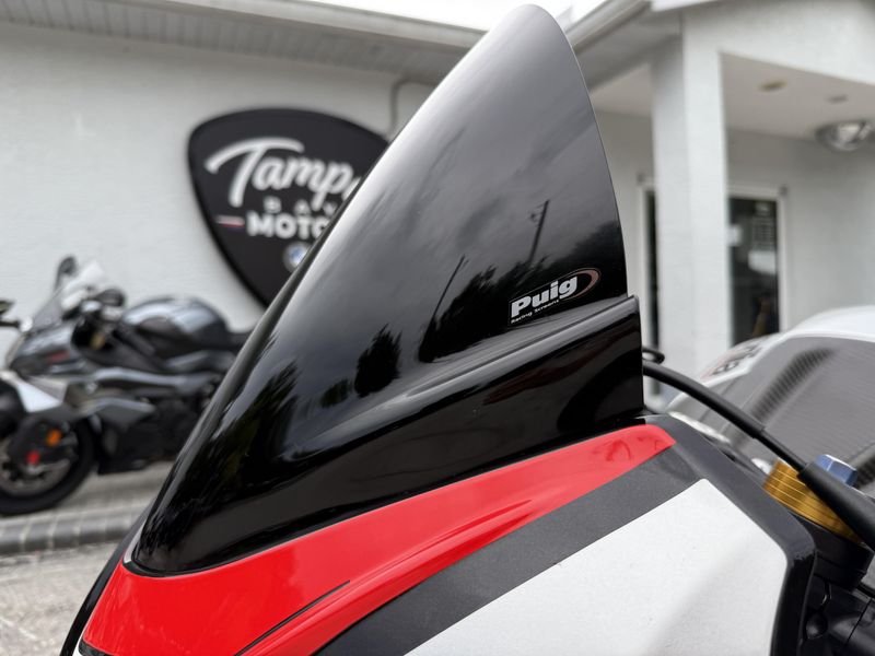 2017 Aprilia Tuono V4 1100 Factory ABS 