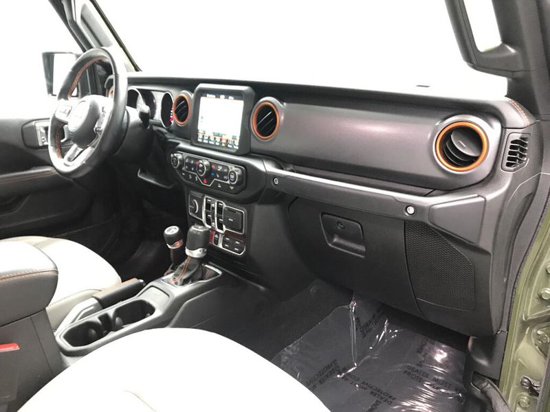 Used 2022 Jeep Gladiator MojaveImage 27