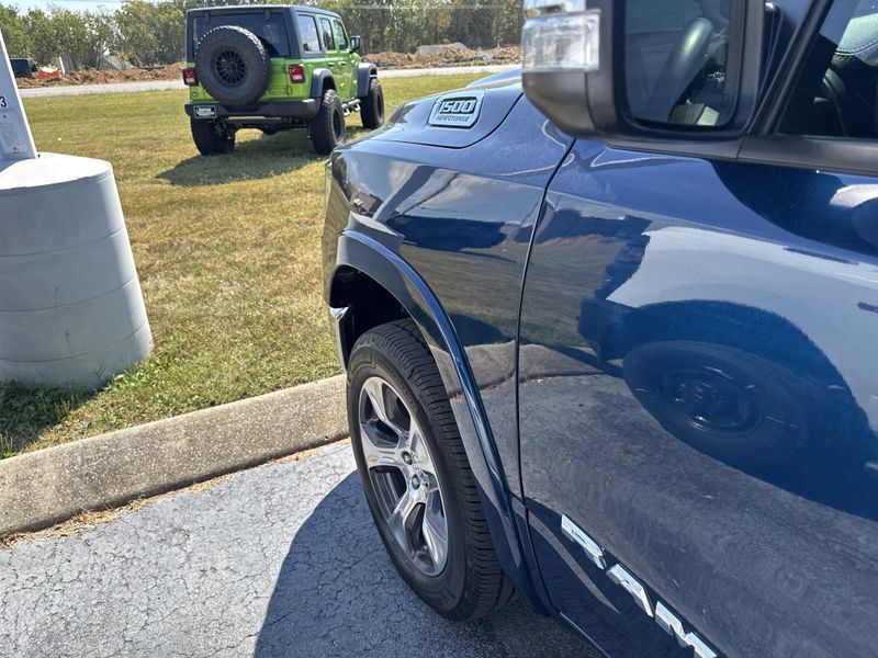 2022 Ram 1500 Laramie photo 13