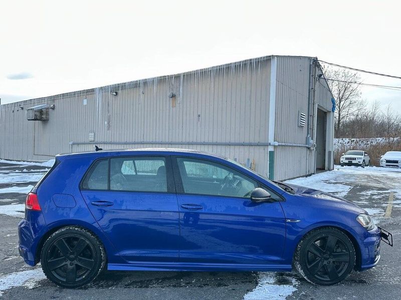 2015 Volkswagen Golf R RImage 12