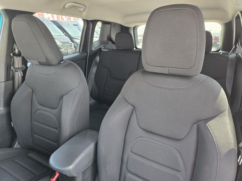 Used 2022 Jeep Renegade Latitude 4x4