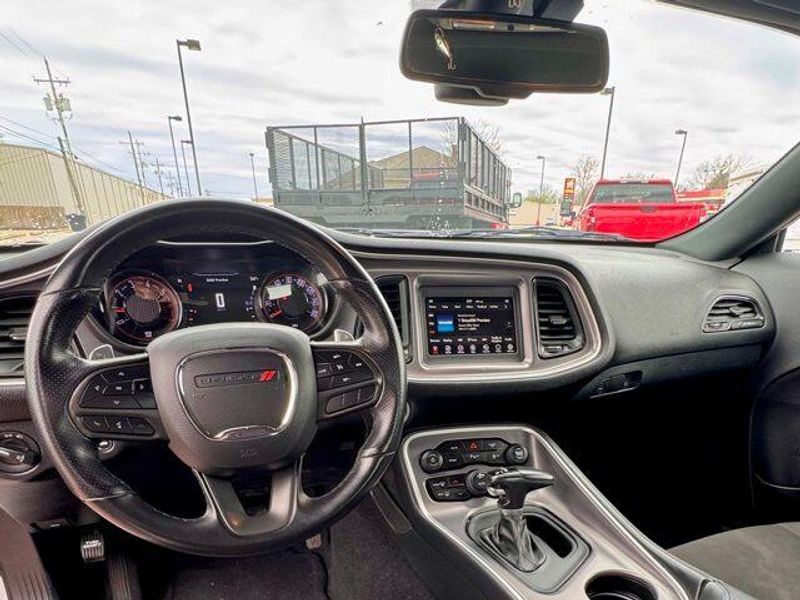 Used 2021 Dodge Challenger R/TImage 9