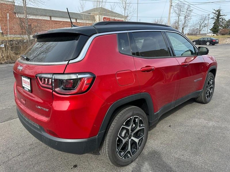 2025 Jeep Compass Limited 4x4Image 8